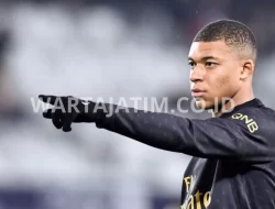 Rafael Leao mengundang Kylian Mbappe bintang PSG, untuk bergabung bersama AC Milan