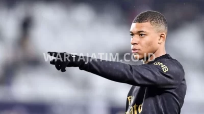 Rafael Leao mengundang Kylian Mbappe bintang PSG, untuk bergabung bersama AC Milan