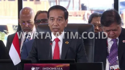 Jokowi Buka KTT ASEAN ke-42, Sambut Kehadiran PM Timor Leste