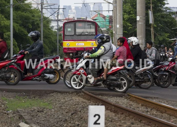 Ilustrasi Pengendara Motor