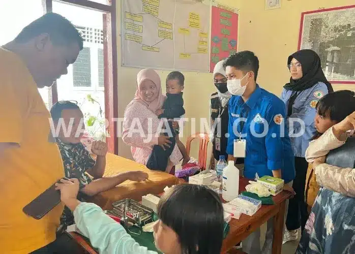 Kolaborasi TBM Coronarius dan PTBMMKI dalam Baksosnas Lampung Selatan.