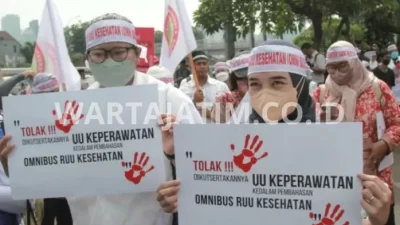 Tolak RUU Kesehatan: Alasan dari Dokter dan Nakes.