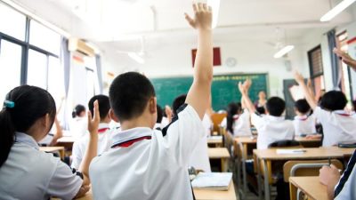 Pemahaman dan Tantangan Sistem Pendidikan Indonesia terhadap Paham-Paham Berseberangan.