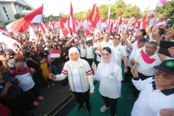 Doc. Bersama Khofifah, Jatim Berjalan Sehat Menuju 1 Muharram