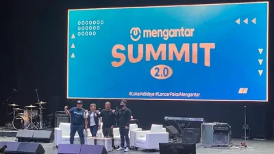 Mengantar Summit 2.0