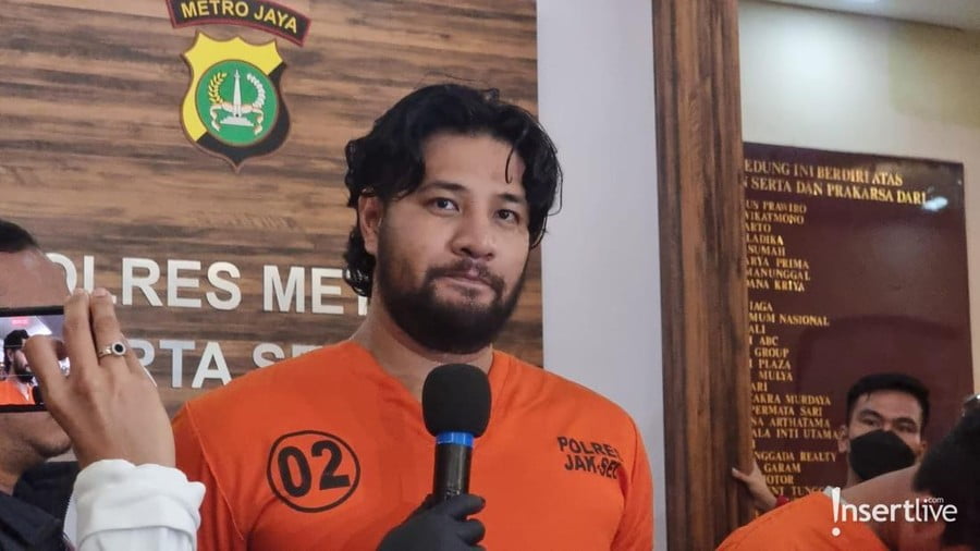 Ammar Zoni Ditangkap Kembali Terkait Narkoba, Sementara Perceraian dengan Irish Bella Berlanjut