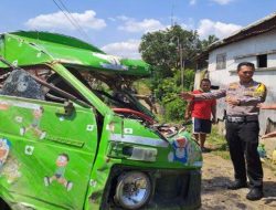 Tragis! Pengemudi Odong-Odong Tertabrak Kereta Api dan Tewas di Tempat