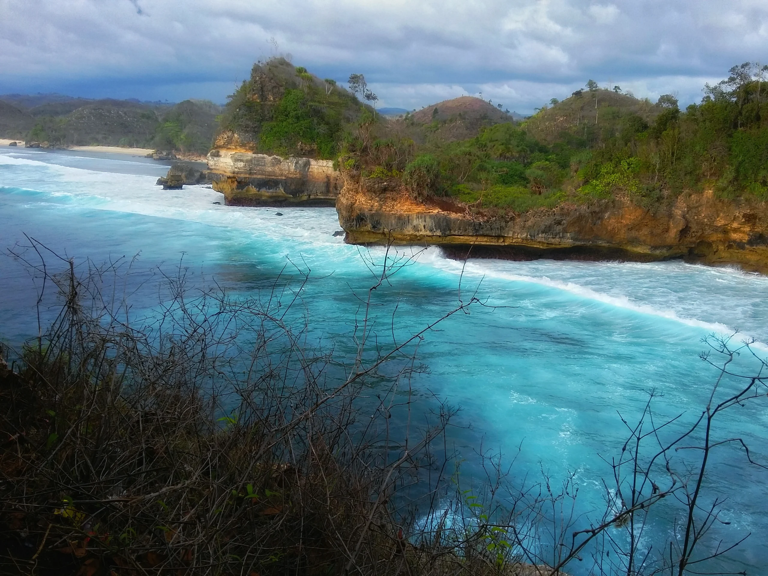 pantai Malang Selatan yang bagus