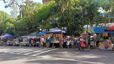 Pasar Takjil Malang di Jl. Surabaya: Destinasi Wajib di Bulan Suci Ramadhan