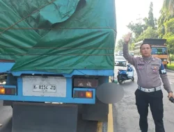 Kecelakaan Truk Gandeng dan Motor di Lamongan Hari Ini Tewaskan Satu Korban