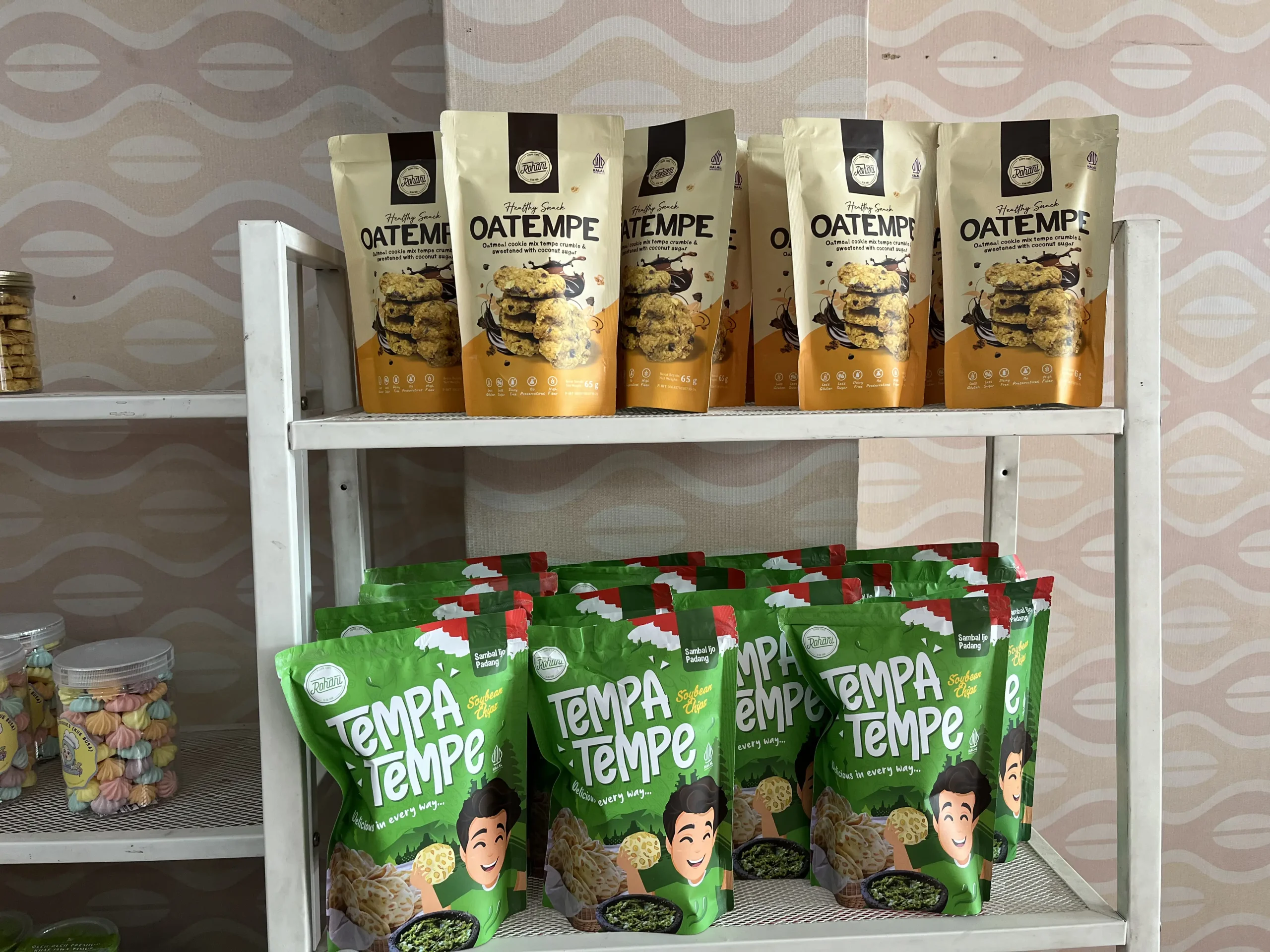 Oatempe, Perpaduan Oat Cookies, Tempe, dan Gula Aren