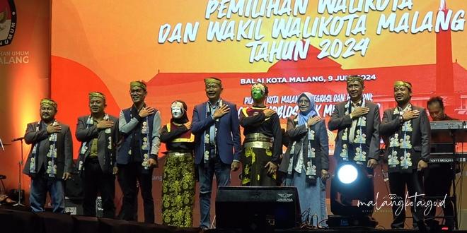 Penjabat (Pj.) Wali Kota Malang Dr. Ir. Wahyu Hidayat, MM saat menghadiri acara Peluncuran Tahapan Pilkada 2024 di Balai Kota Malang