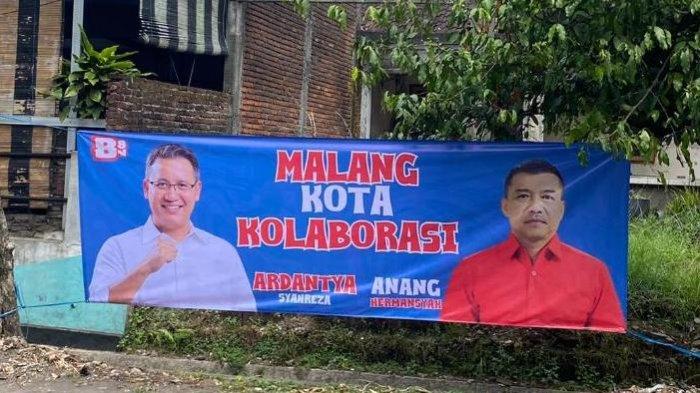 Spanduk bergambar wajah Ardantya Syahreza dan Anang Hermansyah muncul di Kota Malang.