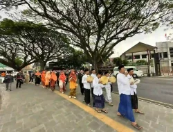 Bawa Pesan Pemberdayaan, Pelantikan Fraksi PKS DPRD Kota Malang Naik Angkot dan Diarak Hadrah