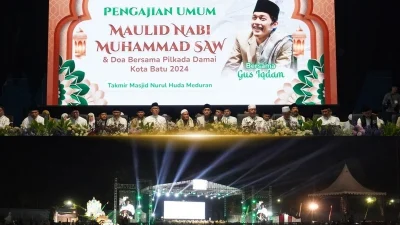 Pengajian umum dan doa bersama di Kota Batu dihadiri Gus Iqdam