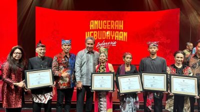 Tiga Budayawan asal Banyuwangi yang berhasil meraih AKI 2024.