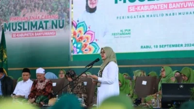 Bupati Ipuk Ajak Bangun Banyuwangi dalam Pelantikan PAC Muslimat NU