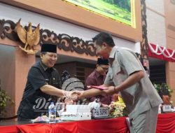 Pjs Bupati Mojokerto Hadiri Rapat Paripurna, Fraksi DPRD Sampaikan Pandangan Umum Raperda APBD 2025