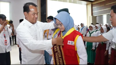 Ratusan Pengurus dan Anggota PMR Kabupaten Pasuruan Resmi Dikukuhkan, Pj Bupati Dorong Semangat Kemanusiaan