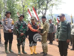 Pemkab Mojokerto dan Kodim 0815 Tanam 1.100 Pohon untuk Kelestarian Lingkungan