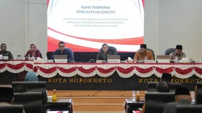 Rapat paripurna DPRD Kota Mojokerto dalam agenda penyampaian Nota Keuangan R-APBD 2025 oleh Pj.wali Kota Mojokerto-dok humas