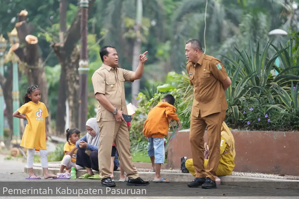 Pj Bupati Nurkholis Kembali Sidak Alun-Alun Bangil