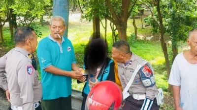 Warga dan Polisi Berhasil Cegah Aksi Bunuh Diri di Jembatan Semampir