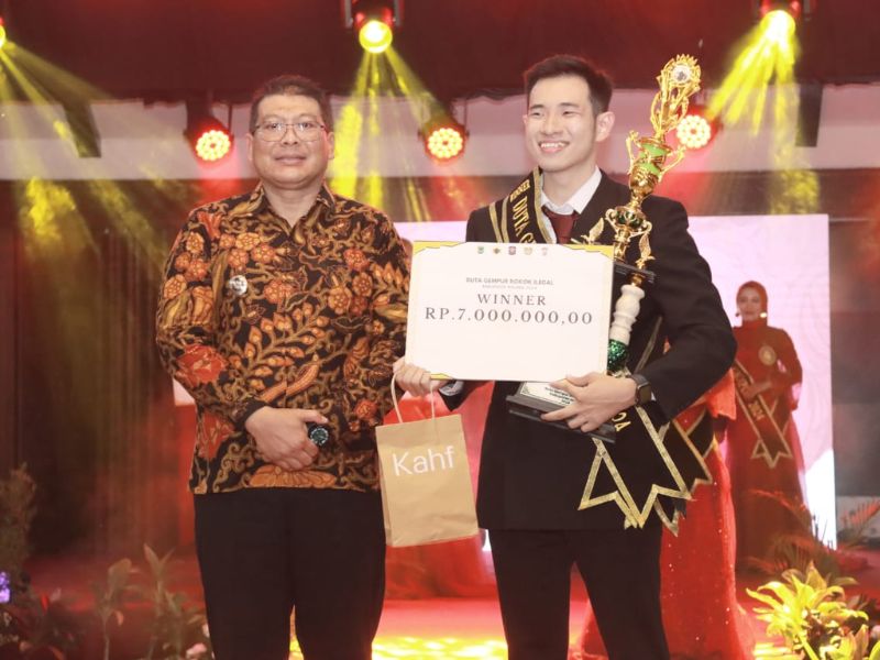 Grand Final Duta Gempur Rokok Ilegal Kabupaten Malang Tahun 2024 sukses digelar, menobatkan Jason William sebagai juara utama.