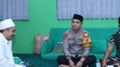 Kiai Kholil Apresiasi TNI-Polri Atas Pengamanan Pilkada Situbondo yang Aman dan Damai