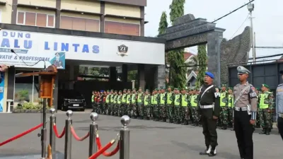 Polres Lamongan Siapkan 204 Personel untuk Pengamanan Nataru 2024-2025