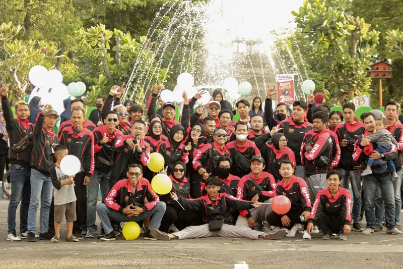 Keseruan & profesionalisme rekan-rekan Zendo yang siap memberikan layanan terbaik untuk masyarakat.