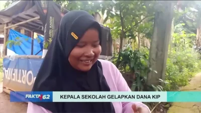 Bendahara SD di Bogor mengakui penggelapan dana KIP selama empat tahun. Ibu-ibu murid geruduk rumah kepala sekolah untuk menuntut kejelasan!