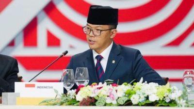 Indonesia resmi menjadi anggota BRICS, menegaskan perannya di kancah internasional. Simak pernyataan Menteri Luar Negeri Sugiono!