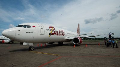 Batik Air terpaksa menurunkan dua penumpang yang menolak menggunakan sabuk pengaman sebelum lepas landas.