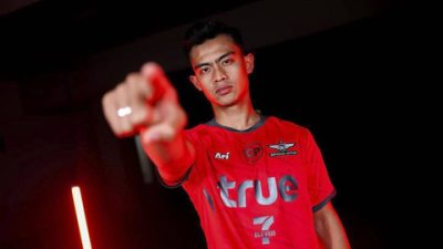 Debut Spektakuler Pratama Arhan: Gol Dramatis di Menit Terakhir Bawa Bangkok United Menang!